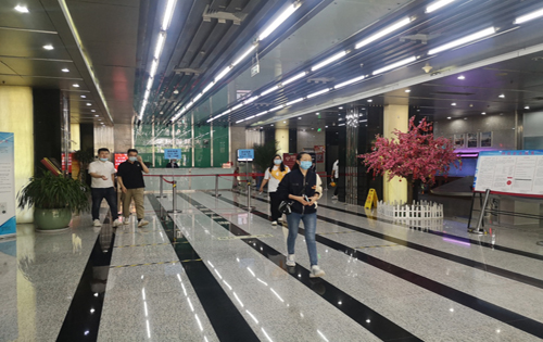 学院国际大厦一层大厅